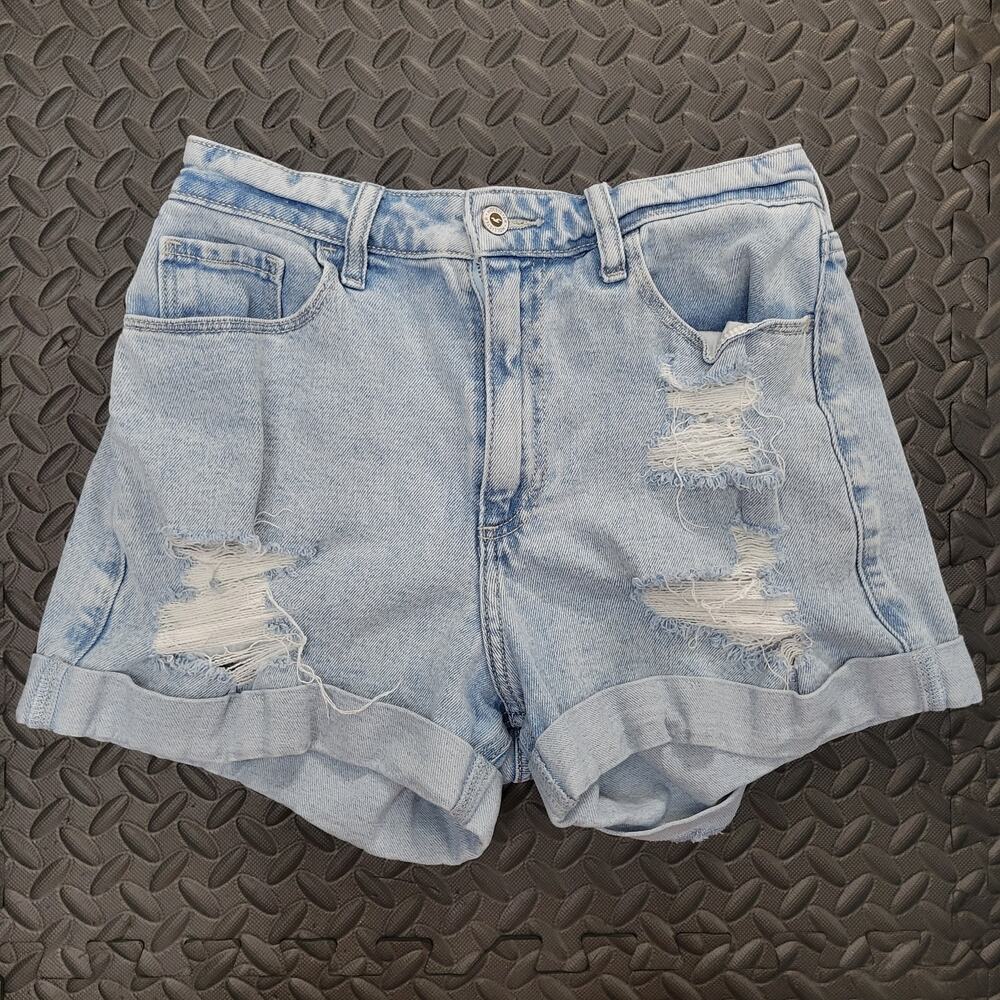 Hollister Curvy Ultra High Rise Mom Shorts Womens 5 W27 Distressed Light Wash 3"